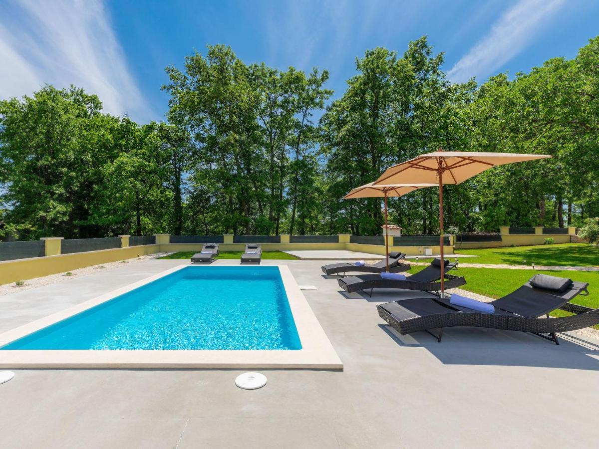 Holiday Home Villa Aniva By Interhome Zminj ภายนอก รูปภาพ