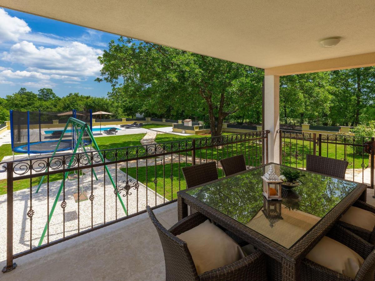 Holiday Home Villa Aniva By Interhome Zminj ภายนอก รูปภาพ