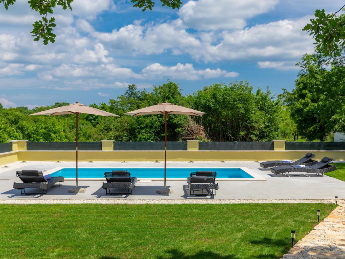 Holiday Home Villa Aniva By Interhome Zminj ภายนอก รูปภาพ