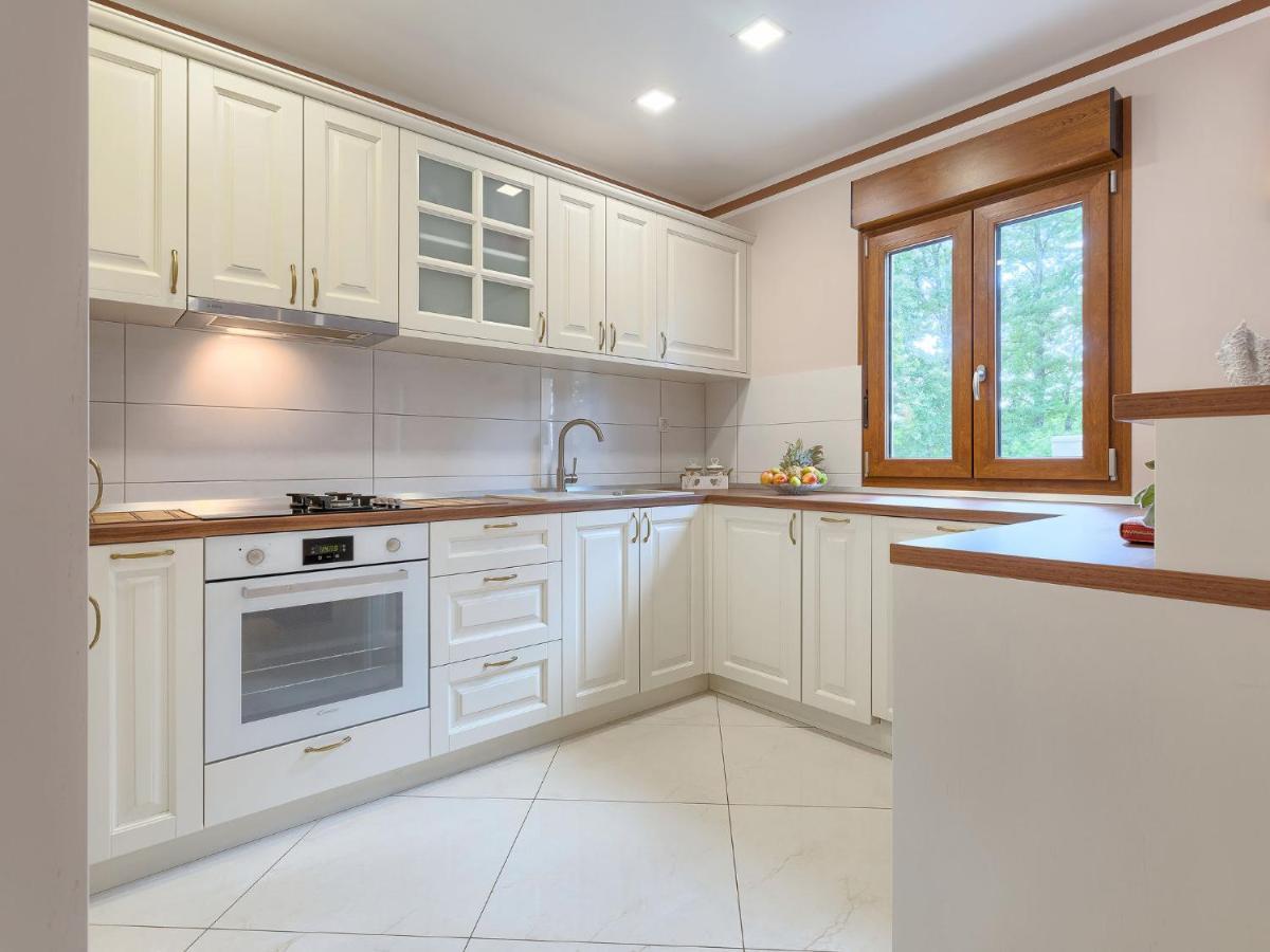 Holiday Home Villa Aniva By Interhome Zminj ภายนอก รูปภาพ